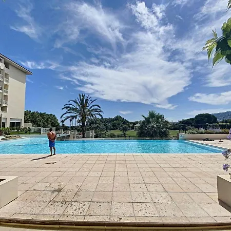 Sun And Sea 5 Min, Piscine, Parking Apartment