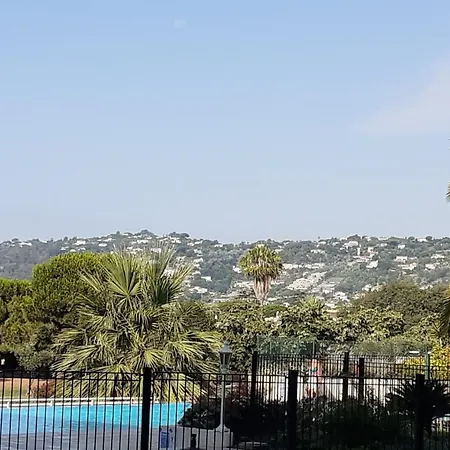 Sun And Sea 5 Min, Piscine, Parking Apartment *